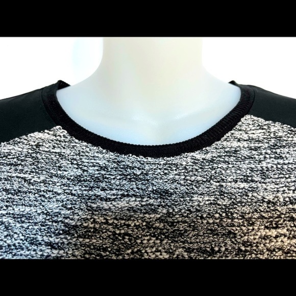Ann Taylor Women Black and Silver Front Long Sleeves Pullover Sweater Size S - Picture 6 of 7